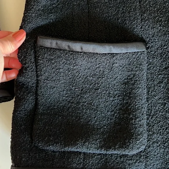 Chanel Jacket - Picture 8 of 17